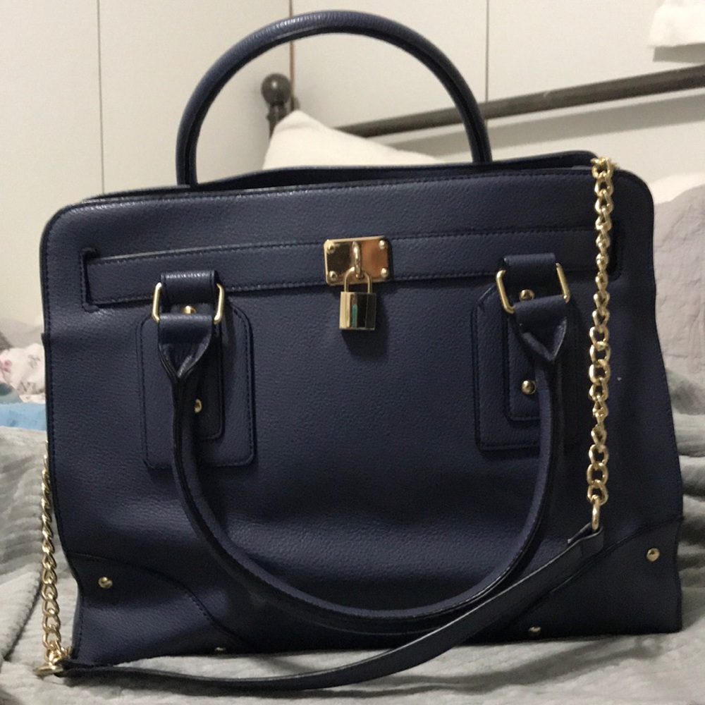BRAND NEW JUST FAB PURSE